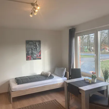 Neumann Apartment *